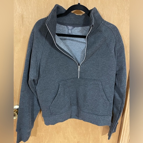 DANSKIN- Dark grey 1/4 zip crop - Picture 1 of 2